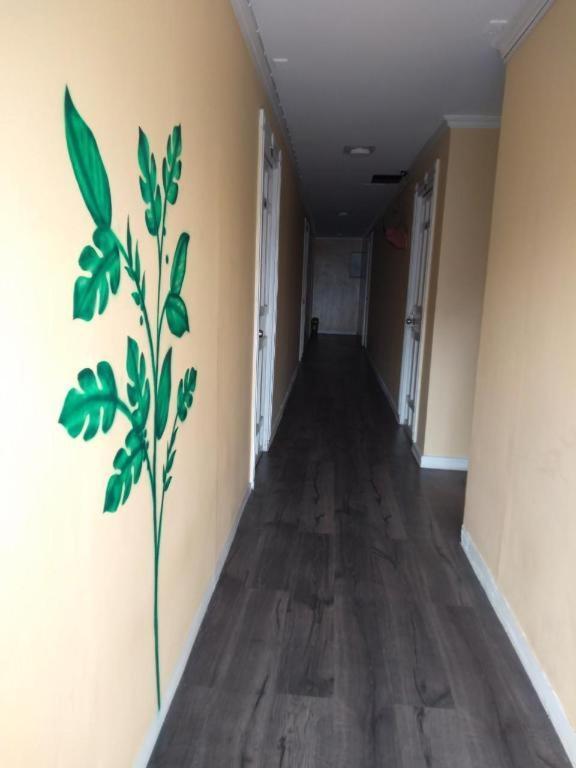 Dormitels.Ph Ust Hotell Manila Eksteriør bilde